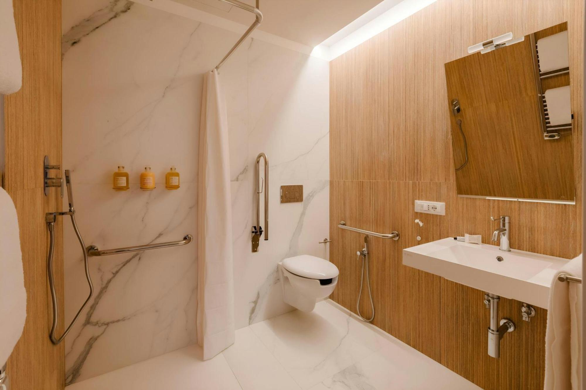 Apart-hotel Sonder By Marriott Bonvoy Antinoo Piazza Del Parlamento *